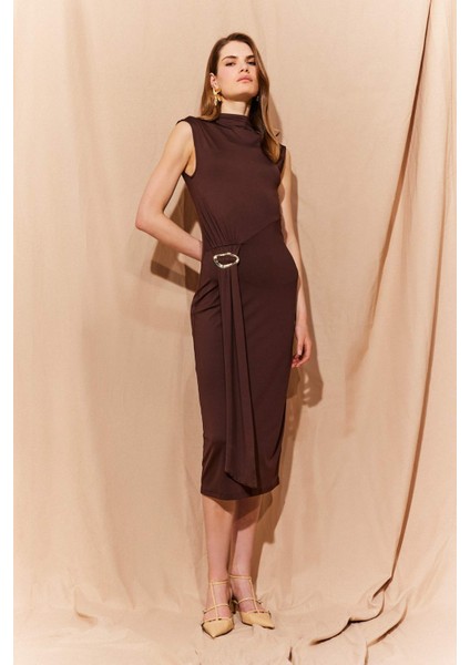 Bodycon Vücudu Saran Balikçı Yaka Basic Düz Tokalı Kolsuz Midi Abiye Elbise E8947AX25SP