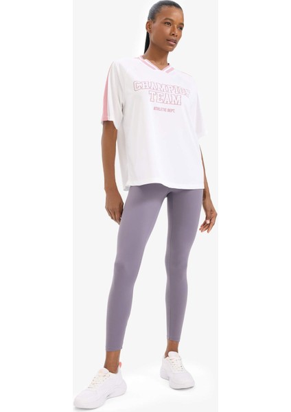 Defactofit Oversize Geniş Kalıp V Yaka Slogan Baskılı Sporcu Kısa Kollu TIŞÖRT D6249AX25SP fiyatları