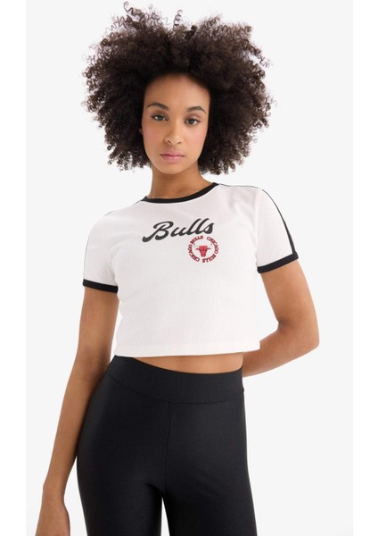 fit Nba Chicago Bulls Slim Fit Bisiklet Yaka Sporcu Fitilli Kaşkorse Kısa Kollu TIŞÖRT E2362AX25SM modelleri