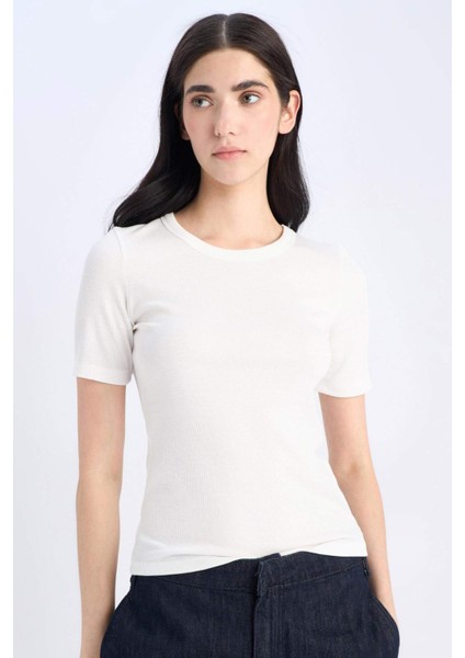 Slim Fit Dar Kesim Bisiklet Yaka Basic Düz Fitilli Kaşkorse Kısa Kollu Tişört C0097AX25SP