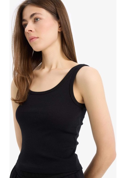 Slim Fit Dar Kesim Basic Düz Yuvarlak Yaka Fitilli Kaşkorse Atlet E5540AX25SM