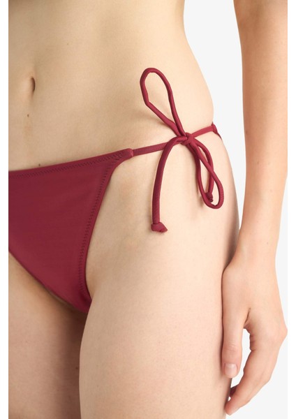 Regular Fit Bikini Altı-Fall in Love T3670AZ25SM fırsatları