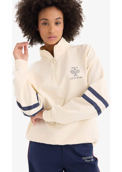 DeFacto Fit Oversize Geniş Kalıp Yarım Fermuarlı Baskılı Sporcu Sweatshirt D7132AX25SP
