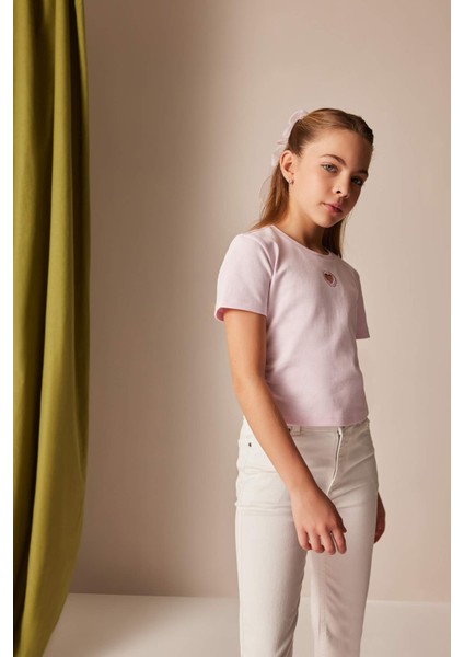 Kız Çocuk Slim Fit Dar Kesim Bisiklet Yaka Kalp Desenli Ribana Kısa Kollu Tişört E0823A825SM fırsatları