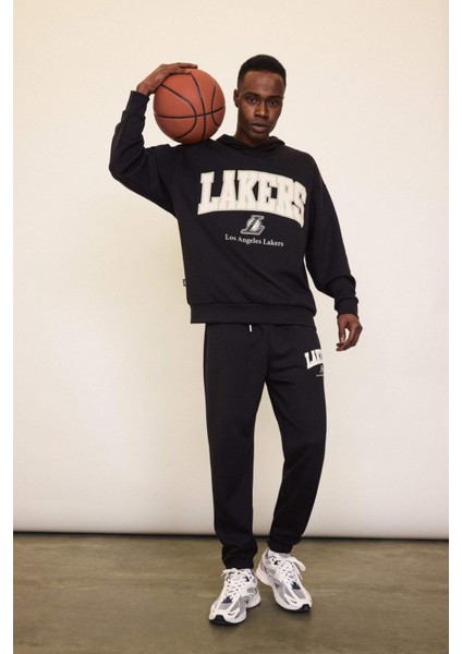 Fit NBA Los Angeles Lakers Jogger Eşofman Altı Standart Fit Cepli Esnek Bantlı Paça Skuba Dalgıç Kumaş D6723AX25SP fiyatları