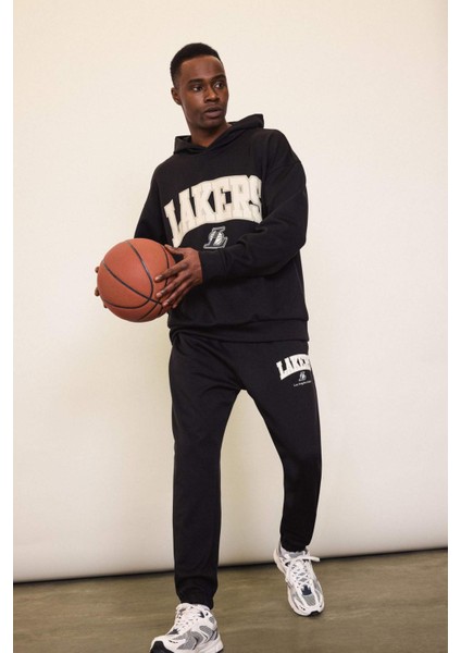 Fit NBA Los Angeles Lakers Jogger Eşofman Altı Standart Fit Cepli Esnek Bantlı Paça Skuba Dalgıç Kumaş D6723AX25SP modelleri