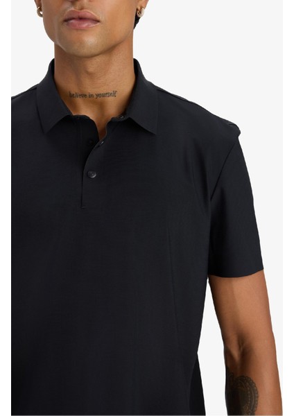 Fit Esnek Kumaş Standart Fit Polo Yaka Sporcu Kısa Kollu Siyah Tişört D9244AX25SP indirimleri
