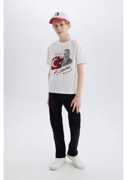 Erkek Çocuk Straight Fit Standart Paça Basic Düz Jean Pantolon B5445A825SM