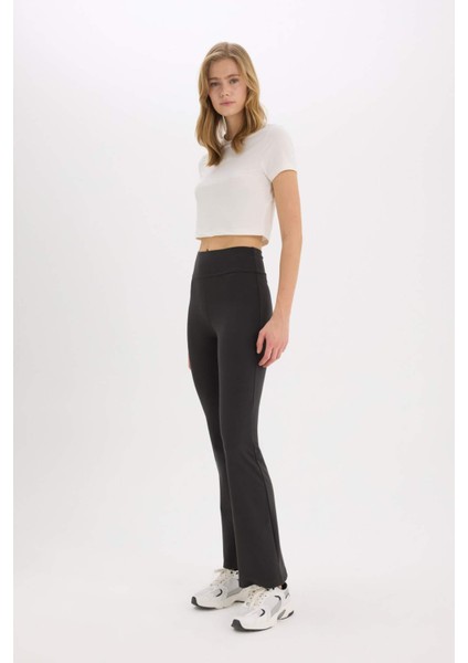 Fit Flare Fit Sporcu İnce Eşofman Altı İspanyol Paça Standart Boy Basic Düz B3988AX25SP