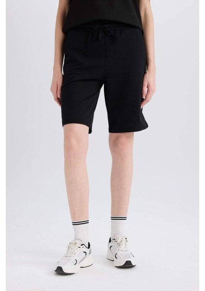 Regular Fit Normal Bel Düz Paça Bermuda Şort W9369AZ25SM