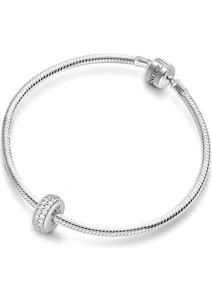 Beyaz Yuvarlak Taşlarla Işlenmiş Gümüş Stoper Charm, 925 Ayar Gümüş modelleri