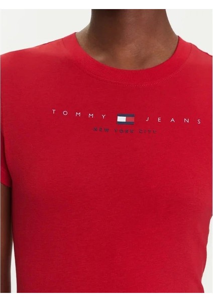 Tjw Slım Tj Us Lınear Ss Tee Kadın Kırmızı T-Shirt DW0DW21422XLE fırsatları