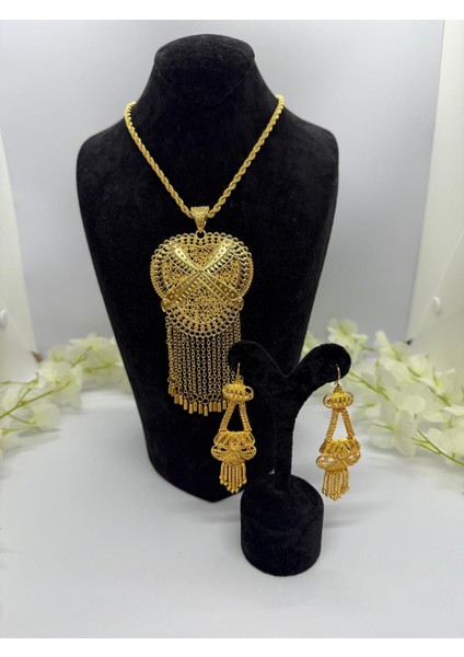 22 Ayar Altın Kaplama Hint Motifli Set Kolye ve Küpe LVD527