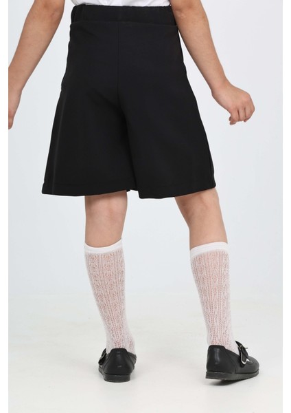 Kız Çocuk Pileli Okul Şort fırsatları