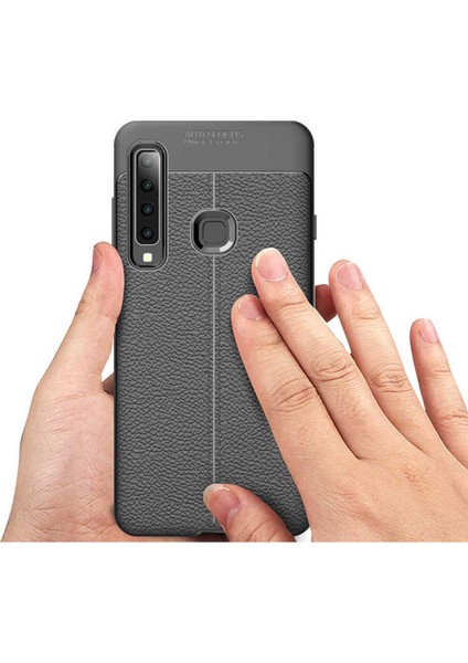 Samsung Galaxy A9 2018 Uyumlu Deri Görünümlü Kılıf