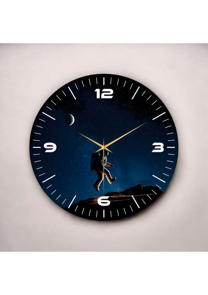 Renkli Baskı Astronot Desenli Sayılı Hediyelik Ahşap Sessiz Duvar Saati 45CM fiyatları