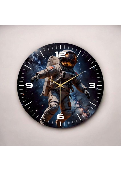 Renkli Baskı Astronot Desenli Sayılı Hediyelik Ahşap Sessiz Duvar Saati 45CM fiyatları