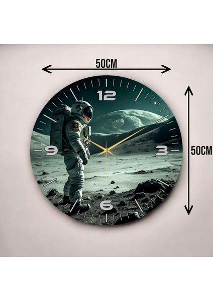 Renkli Baskı Ay ve Astronot Desenli Sayılı Hediyelik Ahşap Sessiz Duvar Saati 45CM modelleri