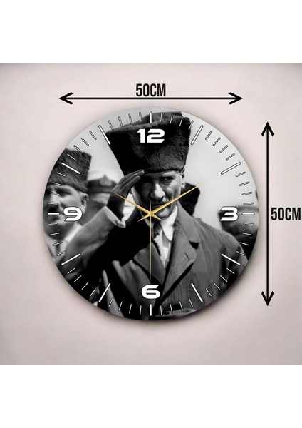 Mustafa Kemal Atatürk Siyah Beyaz Renkli Baskı Sayılı Hediyelik Ahşap Sessiz Duvar Saati 50CM modelleri
