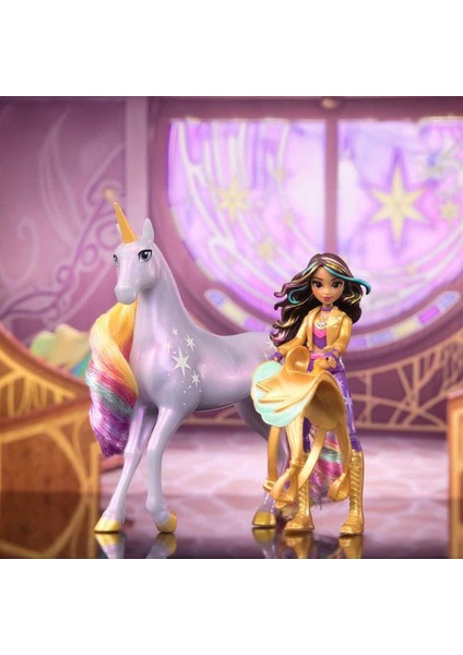 Unicorn Akademisi Sophia Figür ve Wildstar Tek Boynuzlu At indirimleri