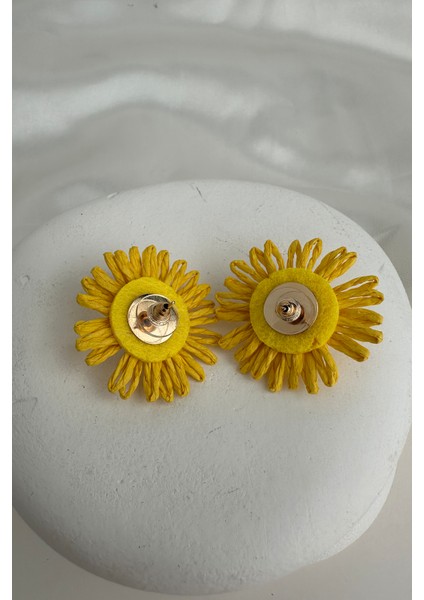 Bohem Tarzı Boncuk Detay Papatya Çiçek Küpe (5cm) modelleri