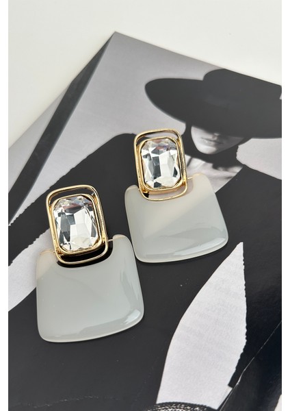 Vintage Geometrik Kare Taşlı Akrilik Küpe (7cm) fırsatları