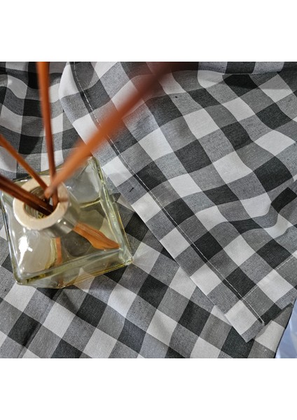 Byggdesign By Gg Design Yer Masa,piknik,mutfak Masa Zefir (Dertsiz Kumaş )Orta Boy Pötikare Örtü