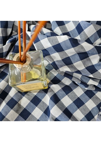 Byggdesign By Gg Design Yer Masa,piknik,mutfak Masa Zefir (Dertsiz Kumaş )Orta Boy Pötikare Örtü