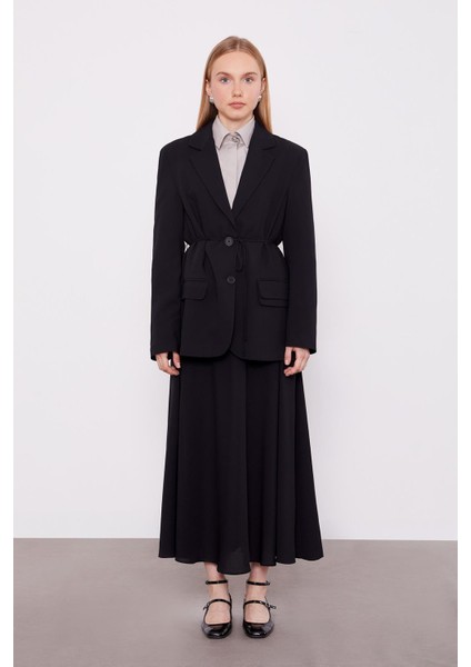 Siyah Belden Ip Bağcıklı Etek Takım