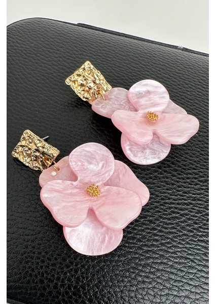 Akrilik Metal Detay Sallantılı Çiçek Küpe (6cm)