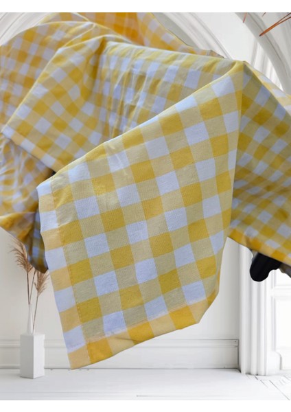 Byggdesign By Gg Design Yer Masa,piknik,mutfak Masa Zefir (Dertsiz Kumaş )Orta Boy Pötikare Örtü modelleri