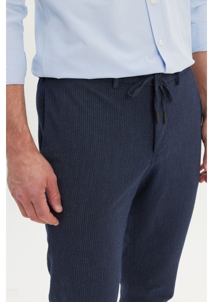 Slim Fit Dar Kesim Gofre Desenli Esnek Beli Bağlamalı Pantolon fırsatları