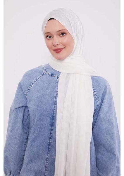 Kırık Beyaz Kristal Desen Jakar Capri Şal modelleri