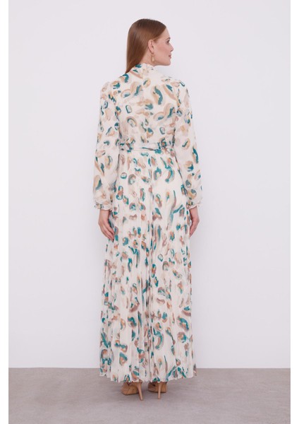 Zümrüt Fırfır Kol Detaylı Elbise fırsatları