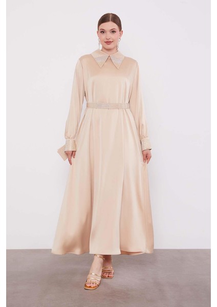 Bej Taş Detaylı Saten Elbise