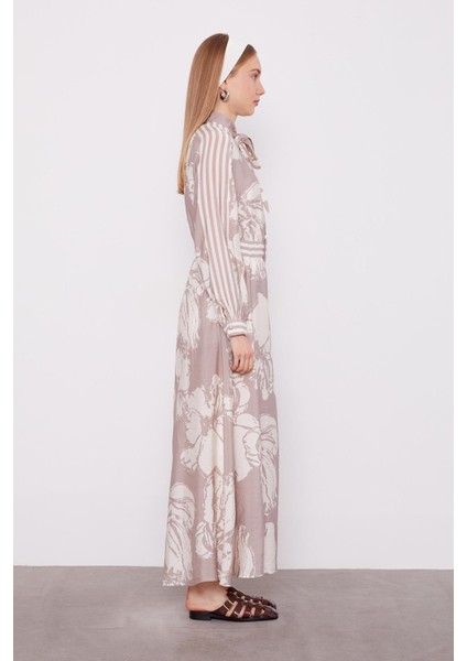 Vizon Büyük Çiçek Desenli Elbise fiyatları