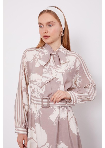 Vizon Büyük Çiçek Desenli Elbise modelleri