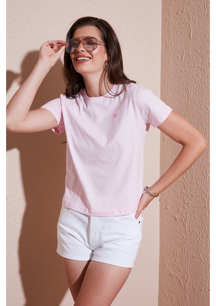 Pamuklu Slim Fit Bisiklet Yaka Minimal Işleme Detaylı T Shirt Bayan T Shirt 5866398