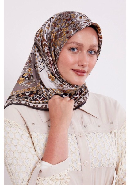 Kristal Eşarp D57