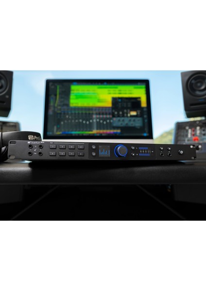 Quantum Hd 8 Usb-C Ses Kartı | 26 x 30, 32-Bit / 192 Khz Usb-C Ses Kartı, Kalıcı Studio One Pro Lisansı ile Studio One+ Hybrid Için 12 Aylık Üyelik