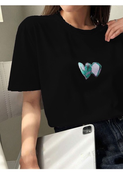 Kadın Siyah Çift Kalp Baskılı Oversize T-Shirt