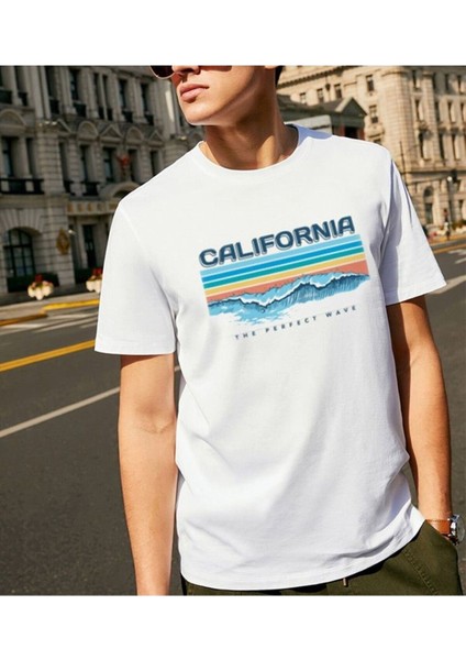 Beyaz Oversıze Calıfornıa Dalga Baskılı Bol Kesım Tshirt