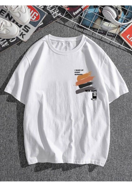 Beyaz Oversıze I Wake Up Every Mornıng Yazılı Baskılı Bol Kesım Tshirt