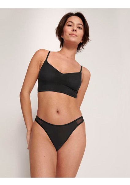 Ince Askılı Toparlayıcı Terletmez Yumuşak Kumaş Iz Yapmaz Penye Sütyen Crop Büstiyer modelleri