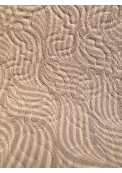 Konforsa Krem Modern Desenli Embos Halı – Yumuşak Dokulu, Leke Tutmaz, Kaymaz Tabanlı Halı