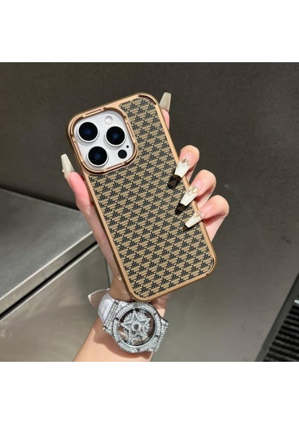 iPhone 14 Pro Max Kılıf A024 Manyetik Şarj Özellikli Karbon Tasarım Kapak