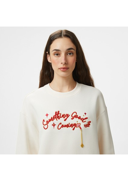 Cny Good Luck Kadın Beyaz Sweatshirt.1 fırsatları