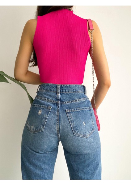 Zincir Detaylı Esnek Kumaş Crop/bluz modelleri