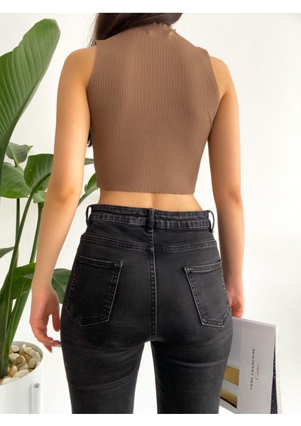 Zincir Detaylı Esnek Kumaş Crop/bluz modelleri
