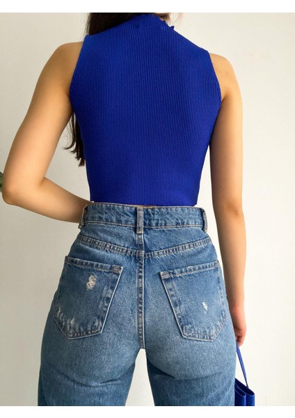 Zincir Detaylı Esnek Kumaş Crop/bluz fırsatları